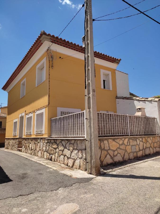 El Rincon De Dorotea - Casa Rural فيلاألبا دي لا سايرا المظهر الخارجي الصورة